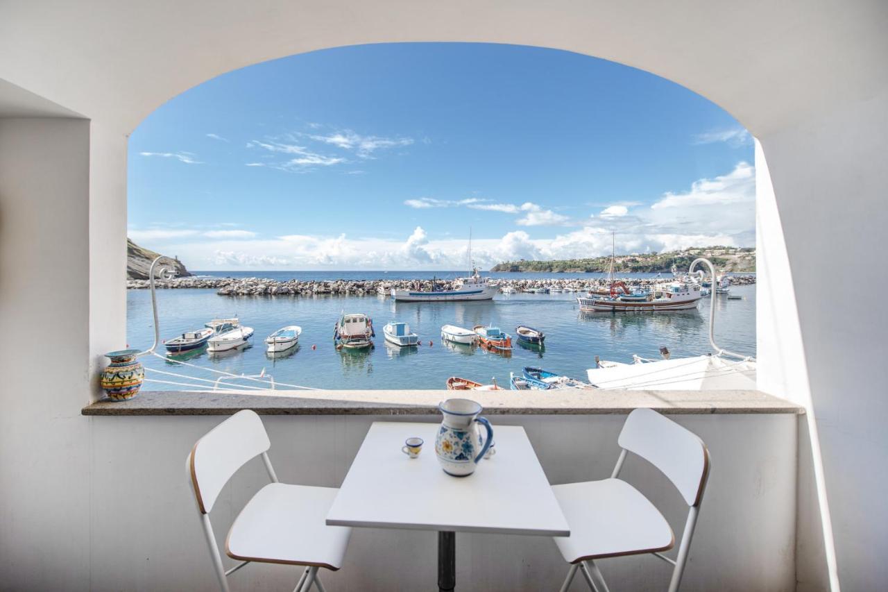 Casa Cinzia In Marina Di Corricella Villa Procida Exterior photo